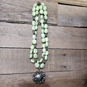 Elegant Green Beaded Necklace